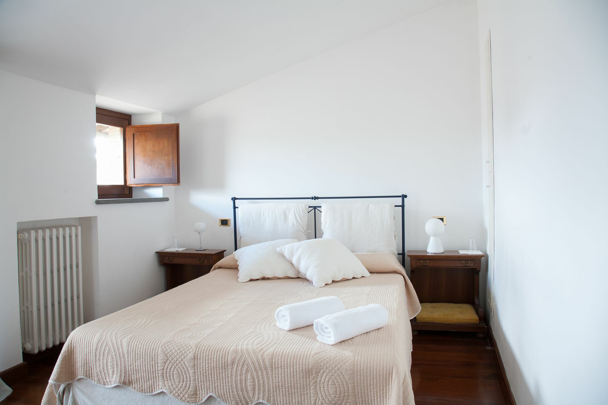 オルヴィエート サンアンジェロ 42 Bed & Breakfast エクステリア 写真